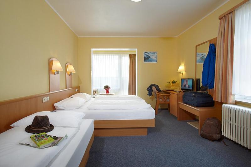 Hotel Perekop Berdorf Quarto foto