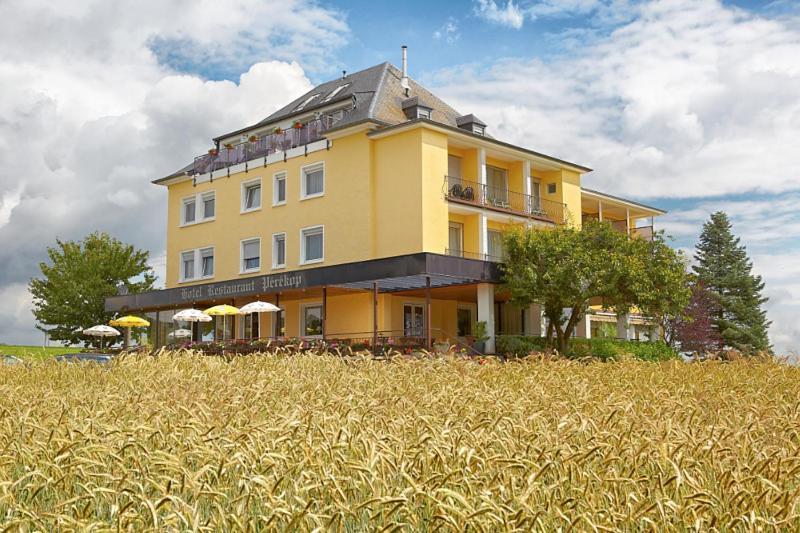 Hotel Perekop Berdorf Exterior foto